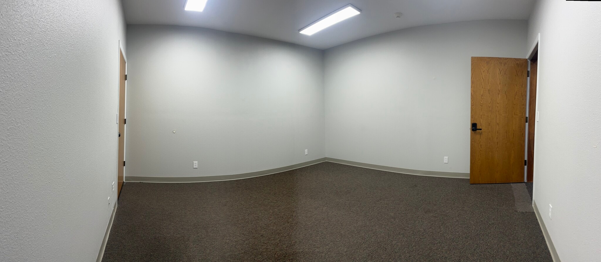 36200 Pittsburg Rd, Saint Helens, OR for lease Interior Photo- Image 1 of 3