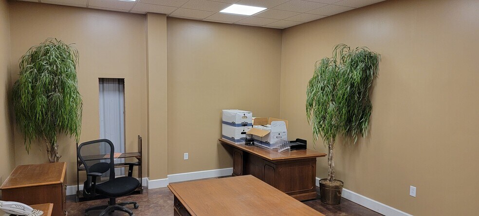 2874 Alabama 144, Ohatchee, AL à vendre - Photo intérieure - Image 3 de 12