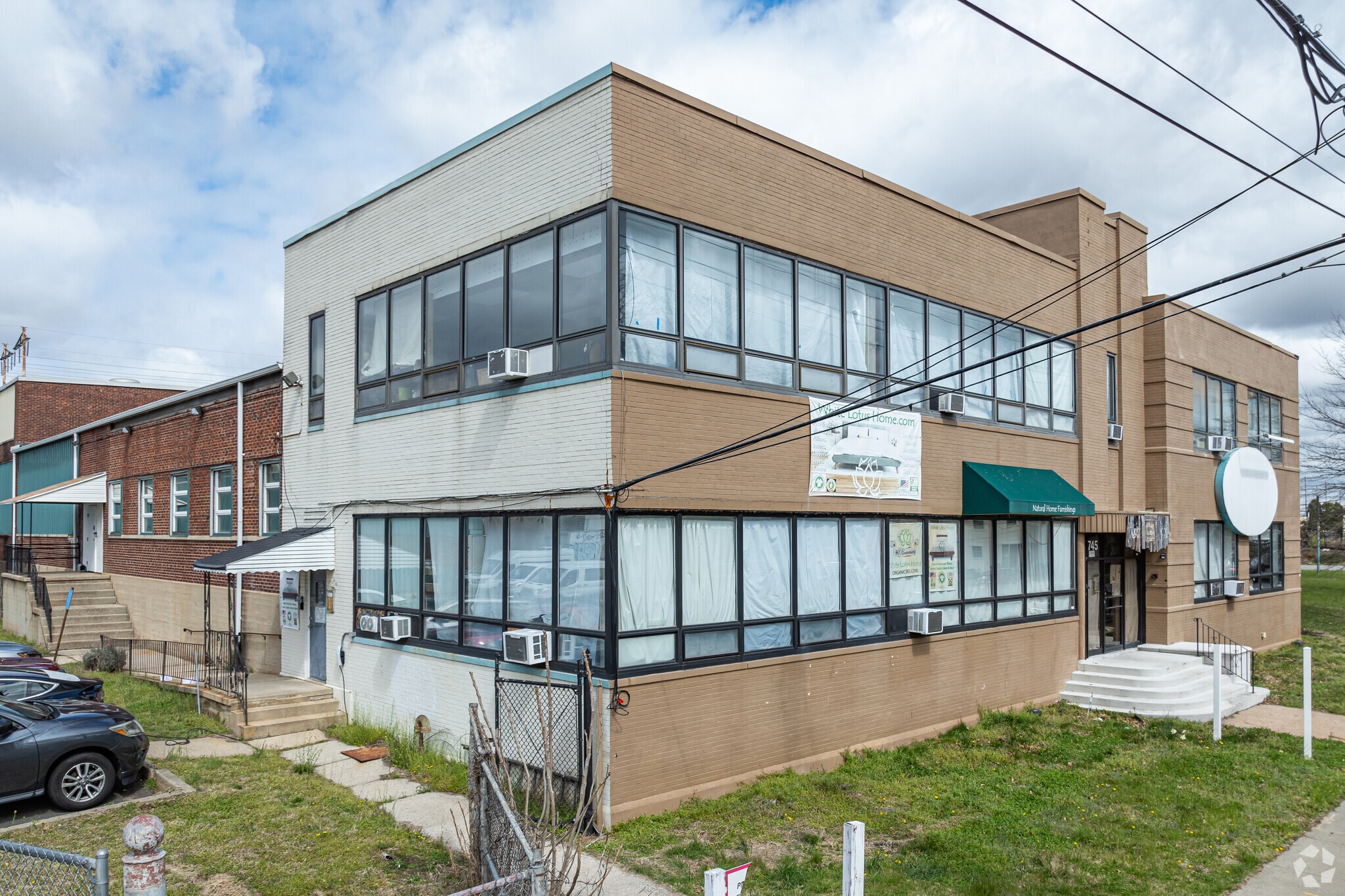 745 Joyce Kilmer Ave, New Brunswick, NJ for lease Primary Photo- Image 1 of 21