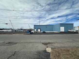 Plus de détails pour 66 Valley St, East Providence, RI - Industriel à vendre