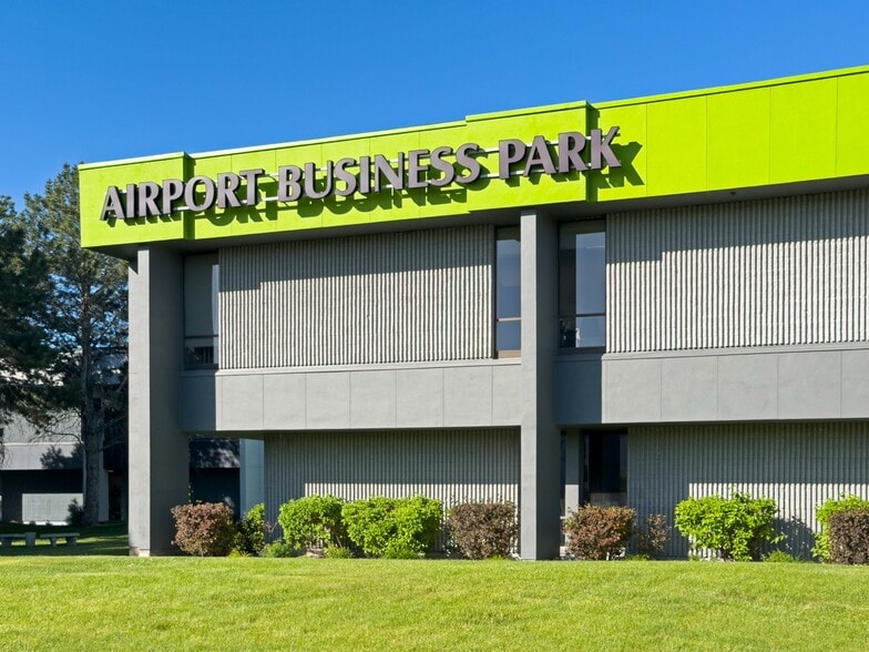 220 N 2200 W, Salt Lake City, UT for sale - Building Photo - Image 3 of 11