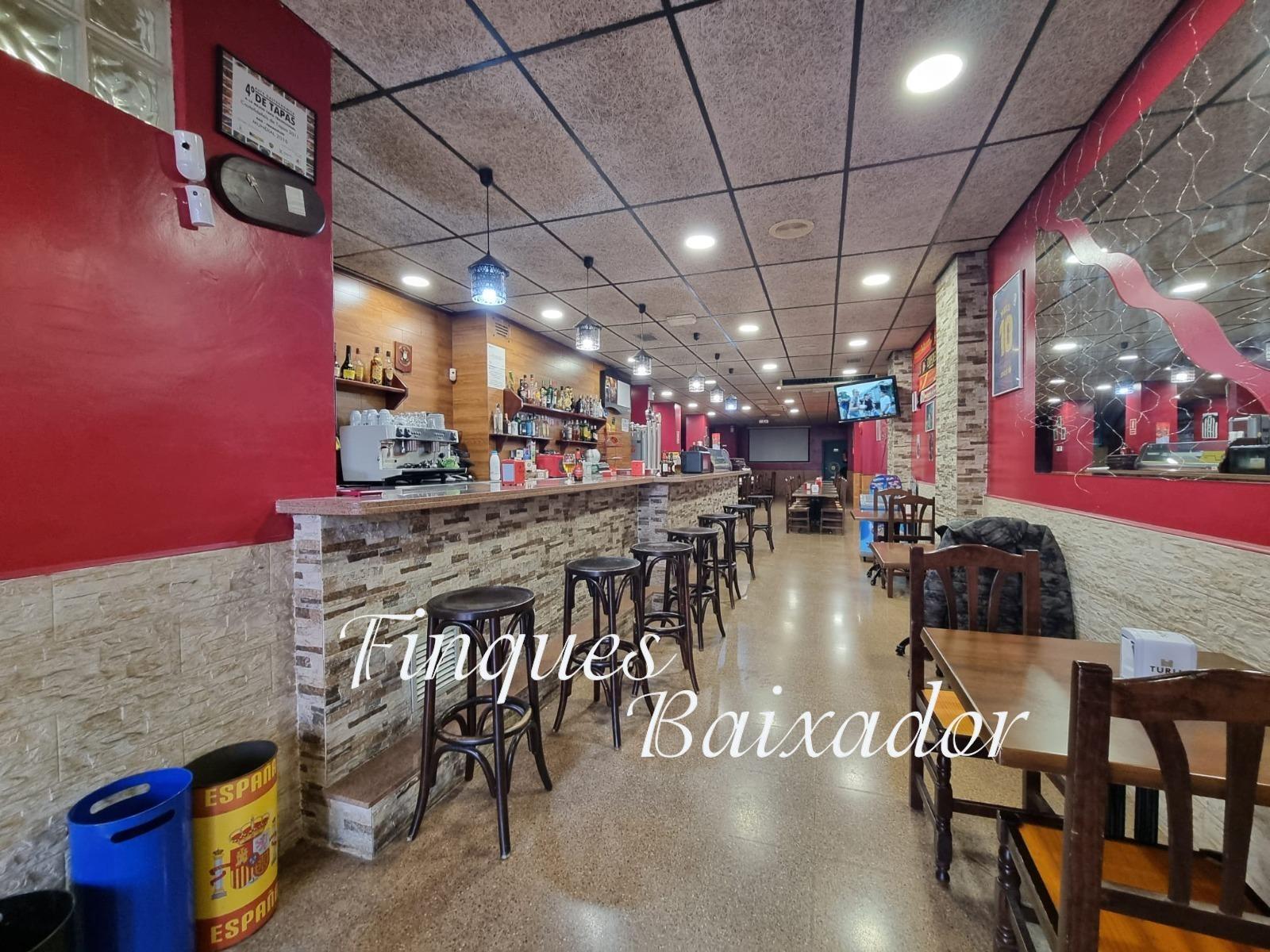 Commerce de détail dans Castelldefels, Barcelona à louer Photo intérieure- Image 1 de 14