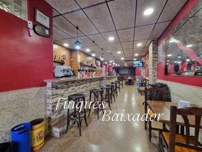 Commerce de détail dans Castelldefels, Barcelona à louer Photo intérieure- Image 1 de 14