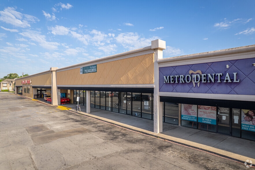 9474-9496 Hammerly Blvd, Houston, TX à louer - Photo du bâtiment - Image 3 de 4