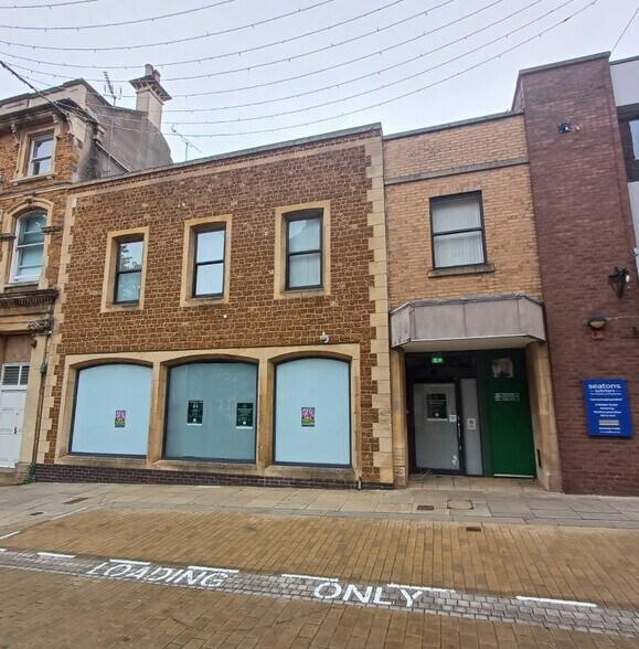 3-4 Market St, Kettering à vendre - Photo principale - Image 1 de 2