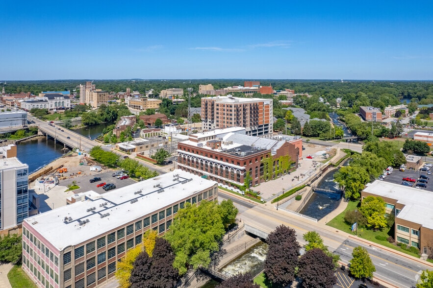 380 E Lasalle Ave, South Bend, IN for lease - Aerial - Image 2 of 20