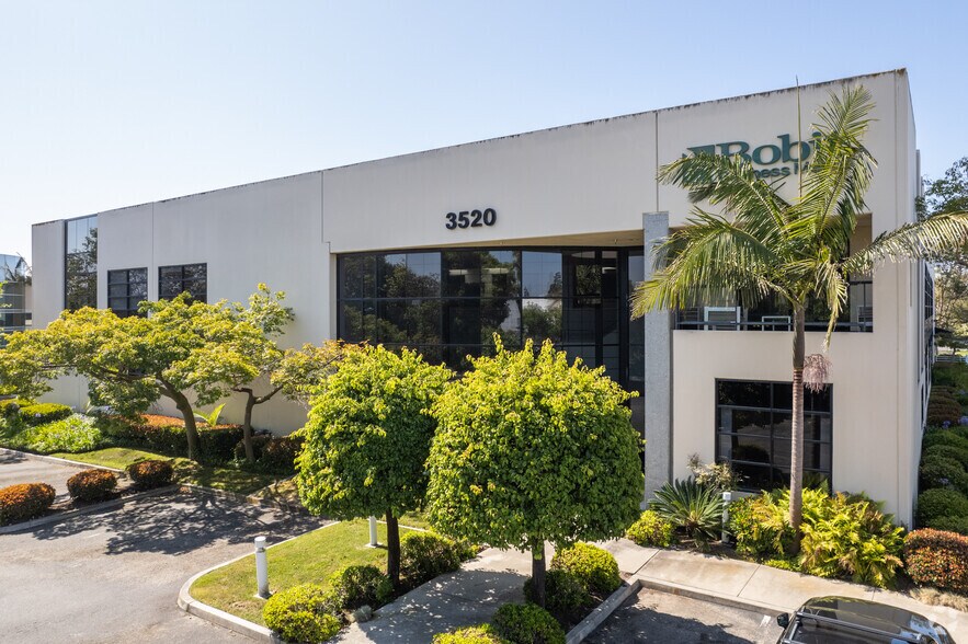 3520 Challenger St, Torrance, CA for lease - Primary Photo - Image 1 of 5
