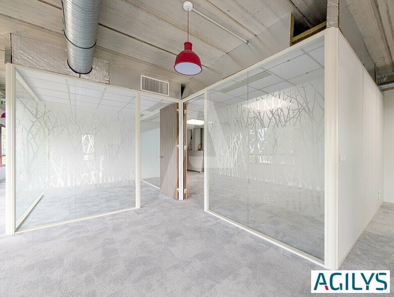 1 Rue De Terre Neuve, Les Ulis à vendre - Photo intérieure - Image 3 de 10