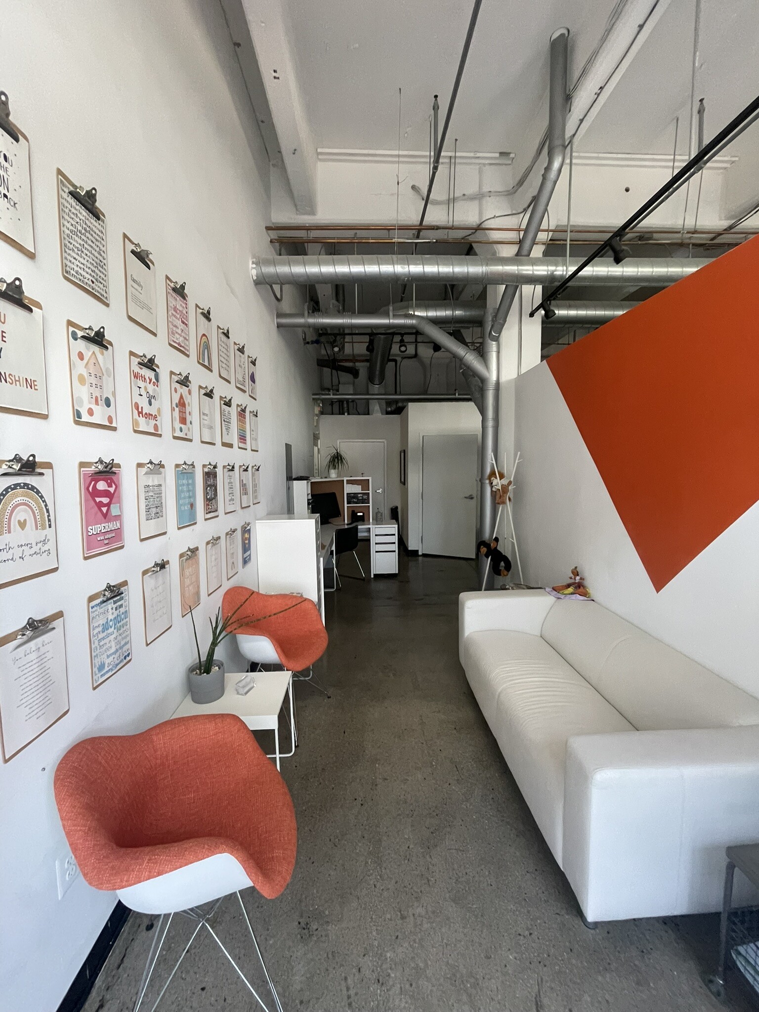 444 N 4th St, Philadelphia, PA for lease Interior Photo- Image 1 of 15