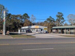 660 Highway 105 E, Sour Lake, TX for lease Interior Photo- Image 2 of 4
