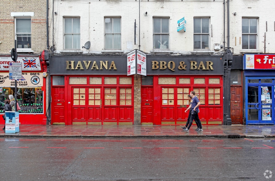 7-9 Kentish Town Rd, London for lease - Building Photo - Image 2 of 11