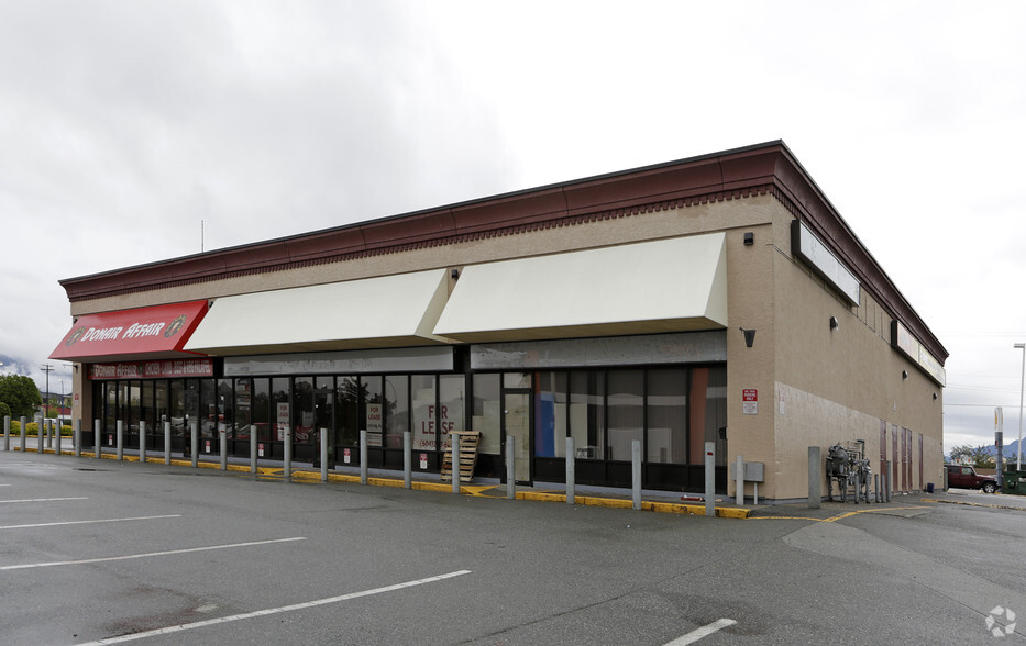 7670 Vedder Rd, Chilliwack, BC for lease - Primary Photo - Image 1 of 3