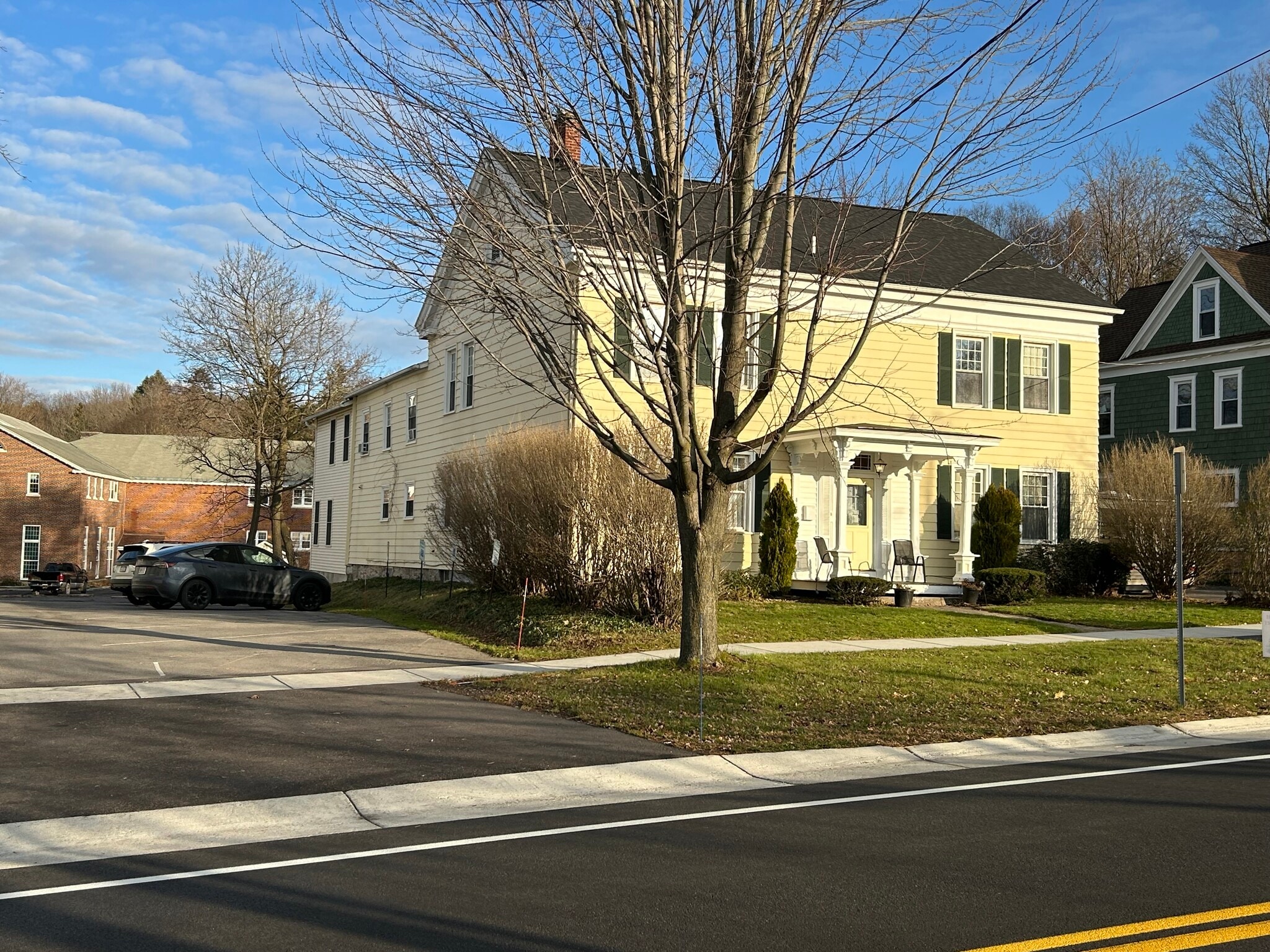 411 E Seneca St, Manlius, NY for sale Primary Photo- Image 1 of 6