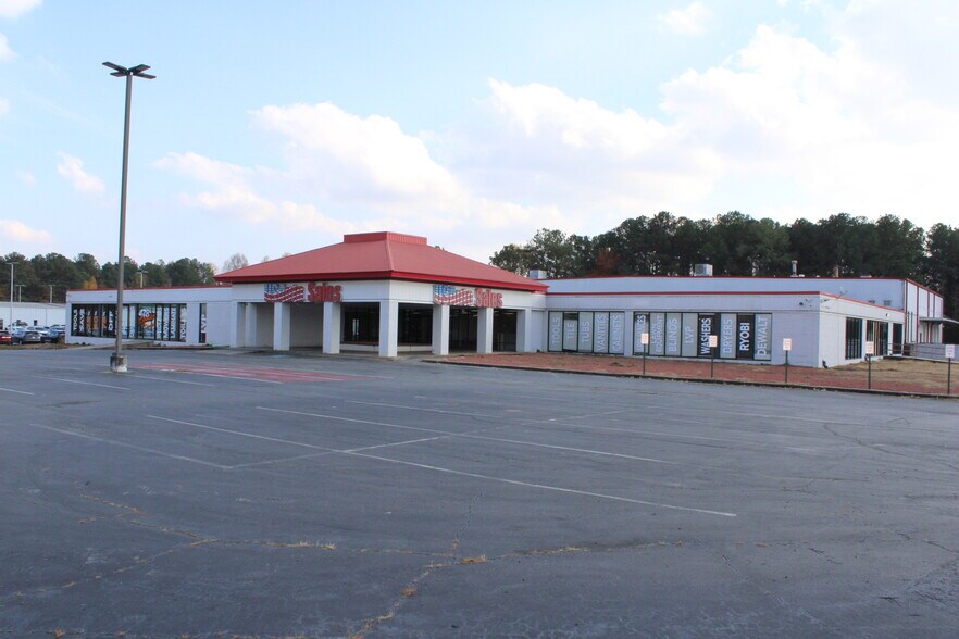 2086 Paul Walsh Dr, Macon-Bibb, GA à louer - Photo du bâtiment - Image 3 de 35