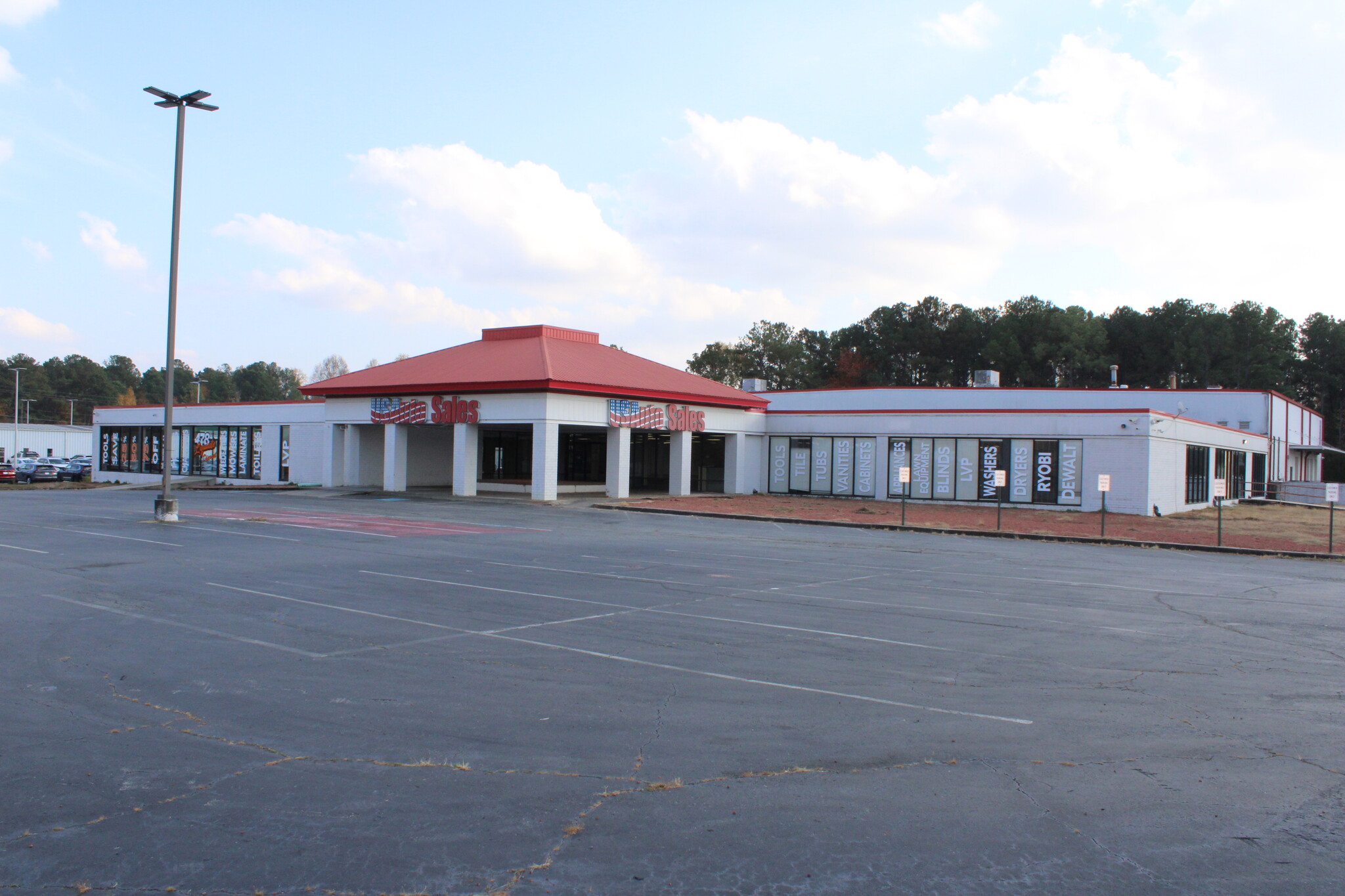 2086 Paul Walsh Dr, Macon-Bibb, GA for lease Building Photo- Image 1 of 35