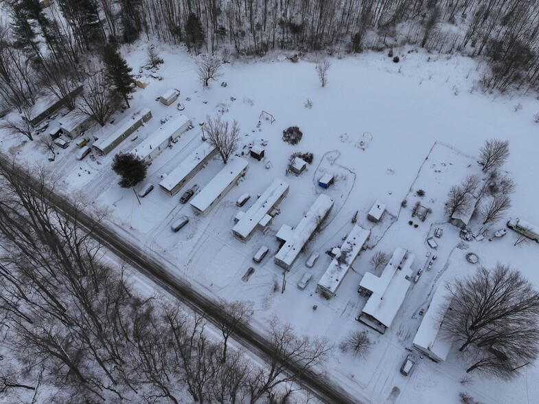 42 Island Rd, Phoenix, NY à vendre - Photo du bâtiment - Image 2 de 7