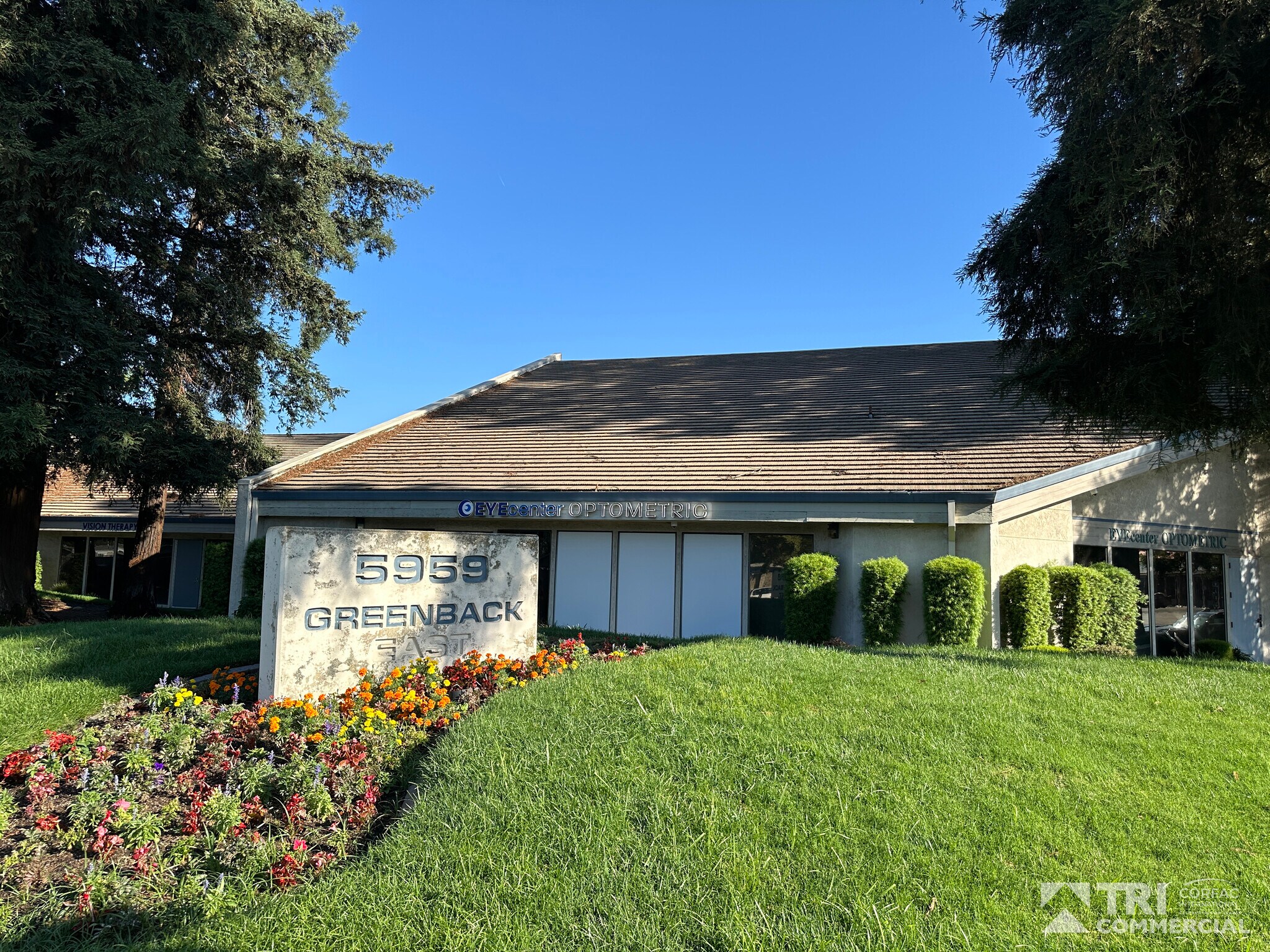 5959 Greenback Ln, Citrus Heights, CA à vendre Photo du bâtiment- Image 1 de 4