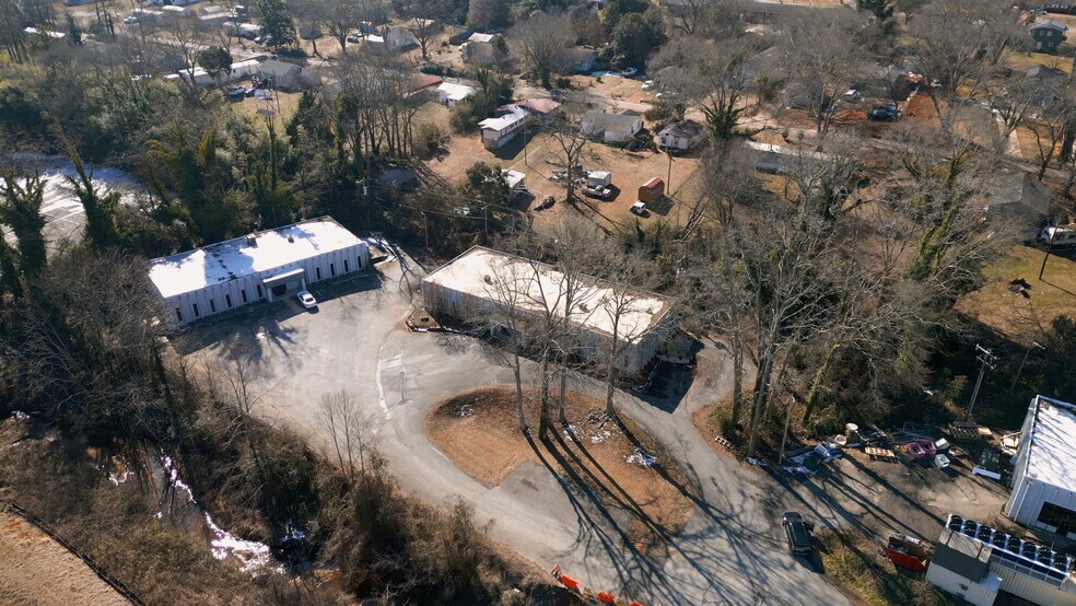 190-192 Metro Dr, Spartanburg, SC à louer - Photo du bâtiment - Image 2 de 29