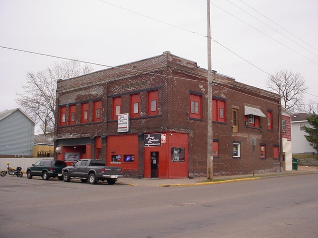 1 E Canal St, Chippewa Falls, WI for sale - Primary Photo - Image 1 of 1