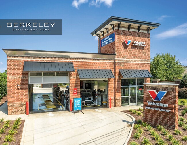 Plus de détails pour 5362 Sunset Blvd, Lexington, SC - Commerce de détail à vendre