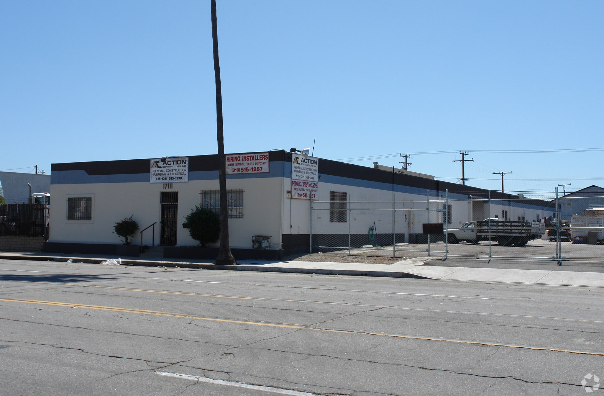17111 S Broadway, Carson, CA for lease Primary Photo- Image 1 of 4