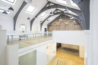 Plus de détails pour 109A Regents Park Rd, Londres - Bureau à louer