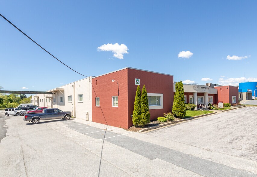 909 Baltimore Blvd, Westminster, MD à louer - Photo du bâtiment - Image 1 de 3