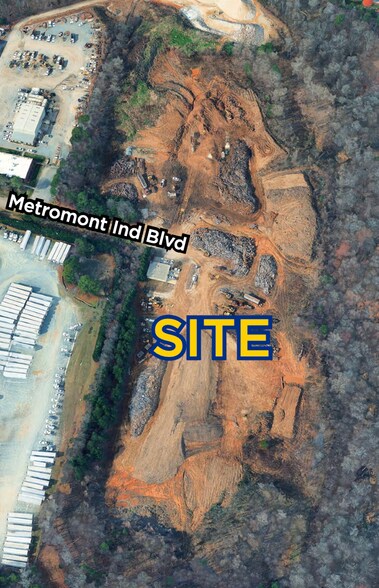 10050 Metromont Industrial Blvd, Charlotte, NC à louer - Photo du bâtiment - Image 2 de 2