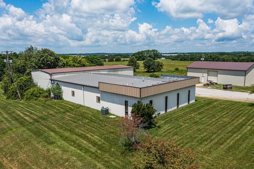 170 Industry Rd, Georgetown, KY for lease - Building Photo - Image 2 of 3