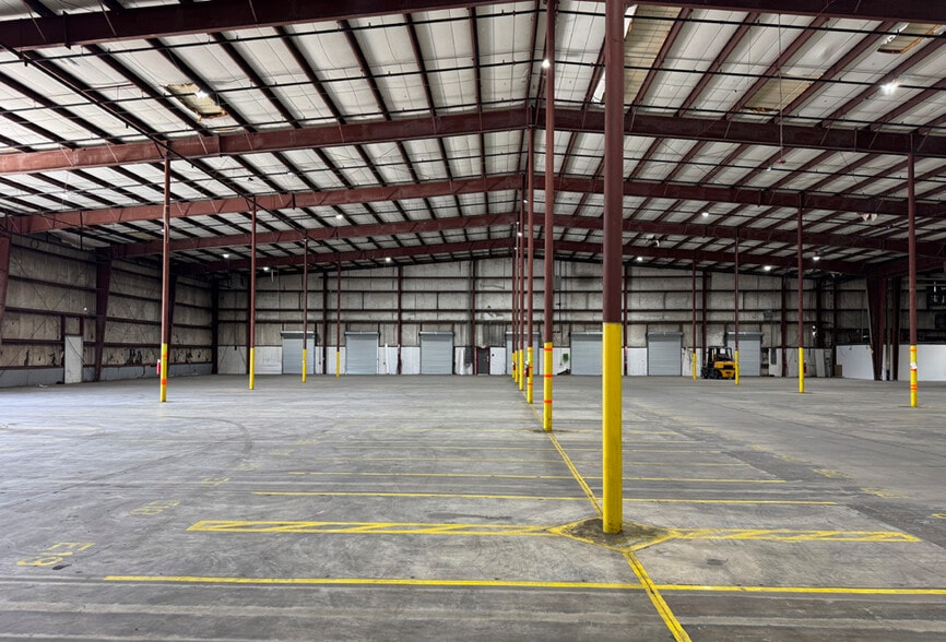 4700 Walgreen Rd, Jacksonville, FL for lease - Building Photo - Image 3 of 18