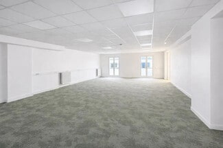 More details for 15 Rue Des Lions Saint-Paul, Paris - Office for Lease