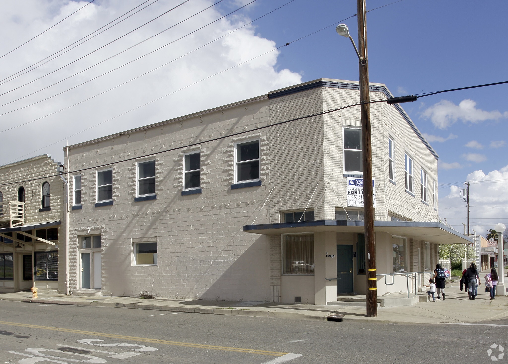 2 N Main St, Lodi, CA for sale Primary Photo- Image 1 of 65
