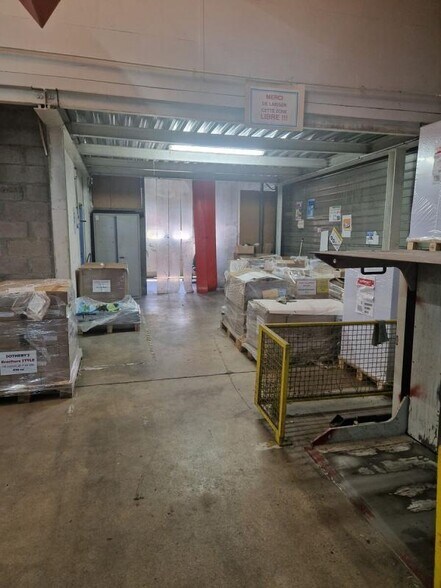 Flex in Cormeilles-en-Vexin for sale - Building Photo - Image 3 of 27