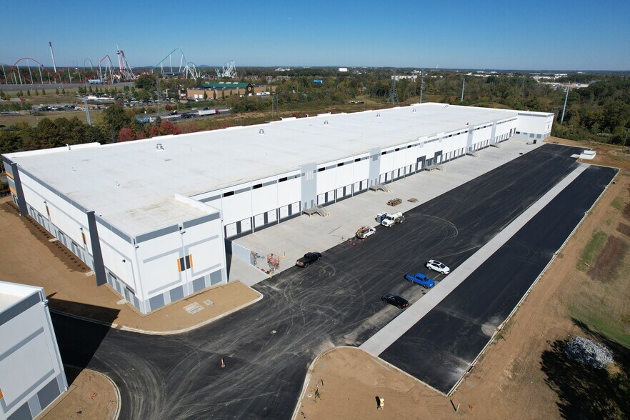 3480 Stateview Blvd, Fort Mill, SC à louer - Photo du bâtiment - Image 2 de 9