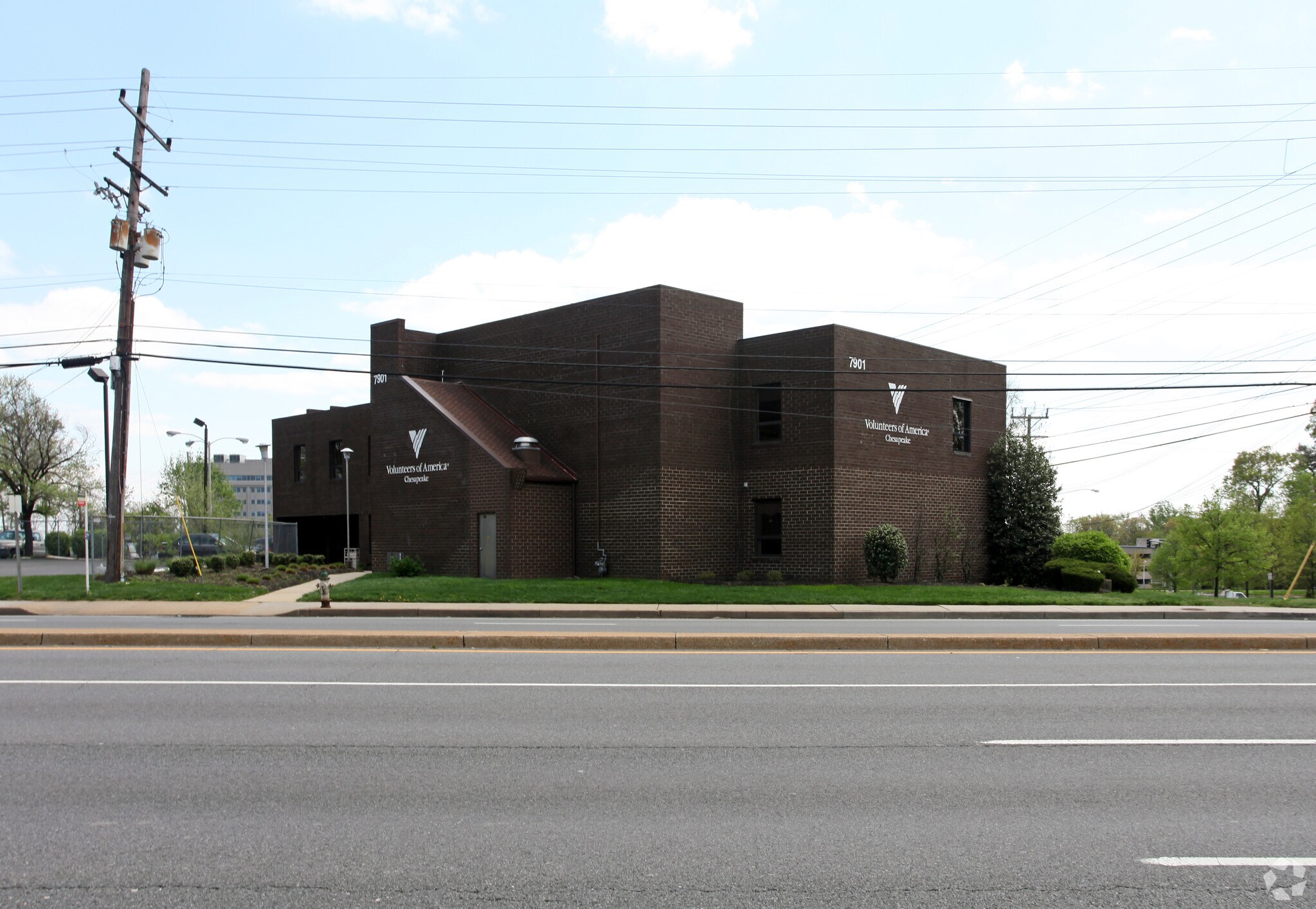 7901 Annapolis Rd, Lanham, MD for lease Primary Photo- Image 1 of 5