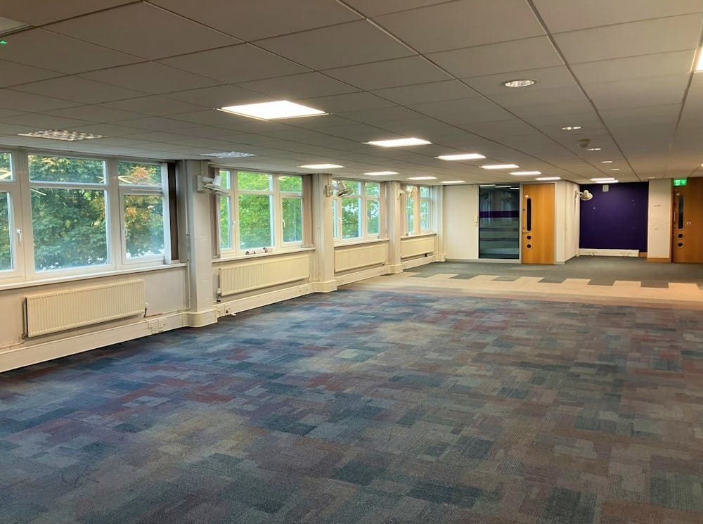 1-4 Castle St, Merthyr Tydfil à louer Photo intérieure- Image 1 de 1