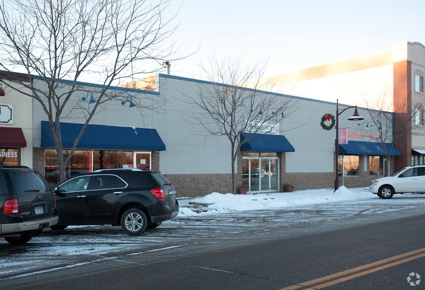 4823-4827 123rd St W, Savage, MN à louer - Photo du bâtiment - Image 2 de 2