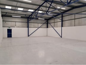 Ridgewood, Uckfield for lease Interior Photo- Image 1 of 2