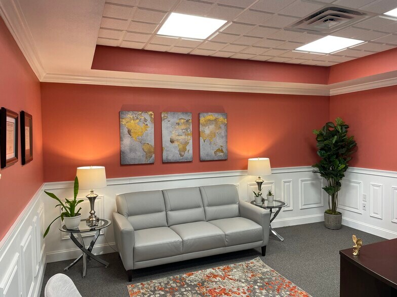 3206-3212 Parkside Center Cir, Tampa, FL à louer - Photo du bâtiment - Image 1 de 18