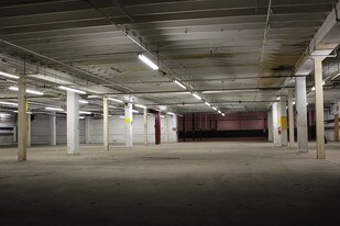 Warehouse D - Entrepôt