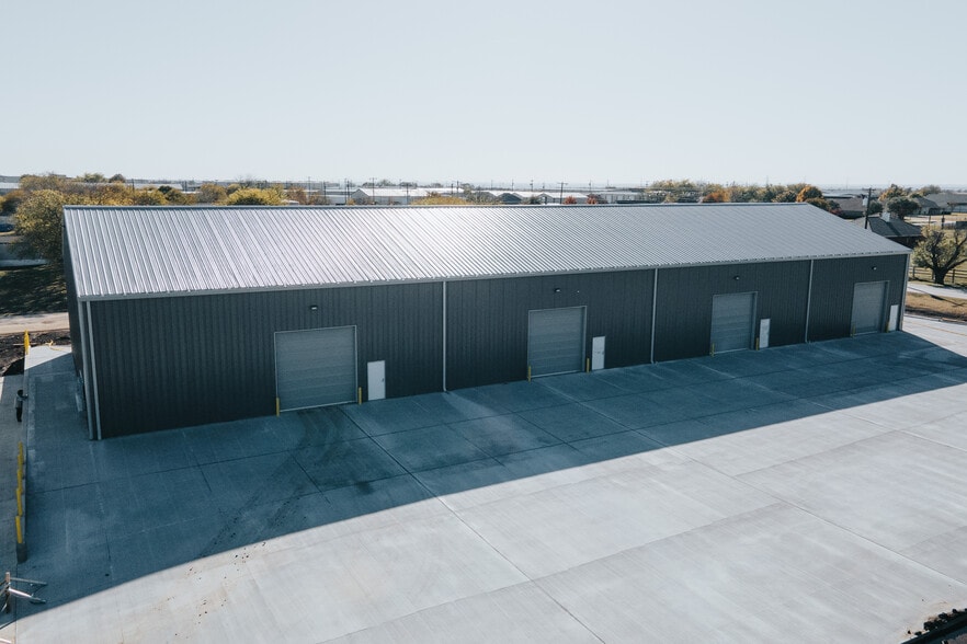 293 County Road 4841, Haslet, TX for lease - Building Photo - Image 2 of 16