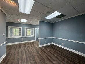 11099 Houze Rd, Roswell, GA à louer Photo intérieure- Image 1 de 5