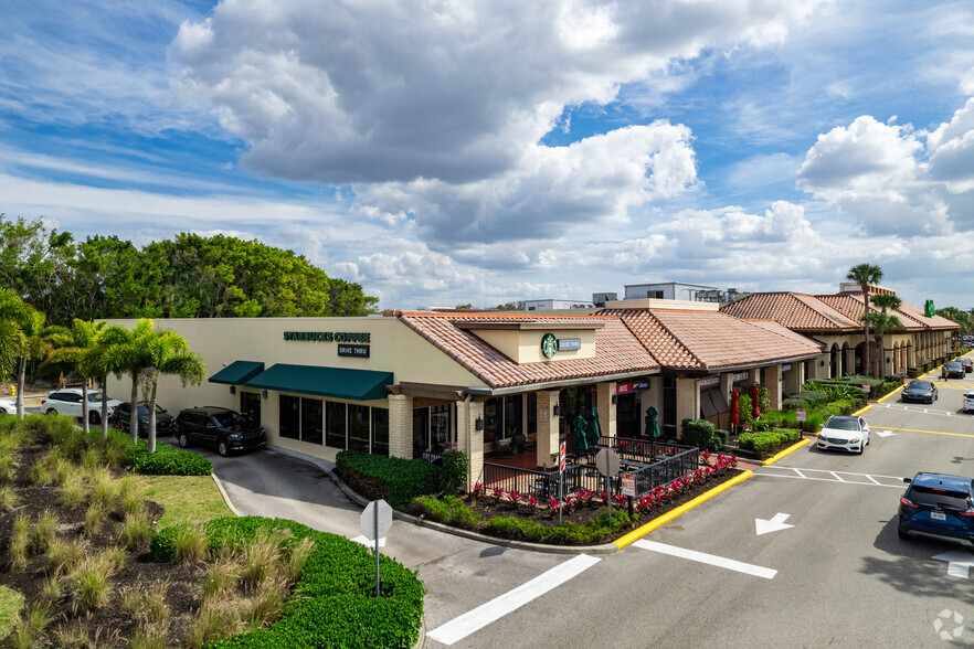 11140-11232 Tamiami Trl N, Naples, FL à louer - Photo principale - Image 1 de 13