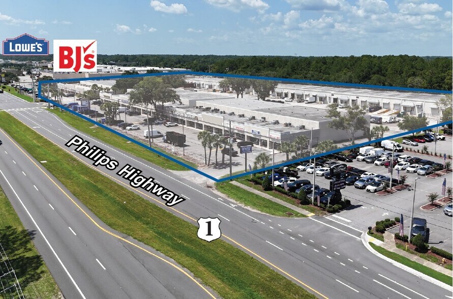 8030 Philips Hwy, Jacksonville, FL à louer - Photo du bâtiment - Image 2 de 6