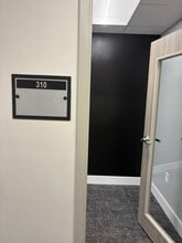 20421 Route 19, Cranberry, PA for lease Interior Photo- Image 1 of 8