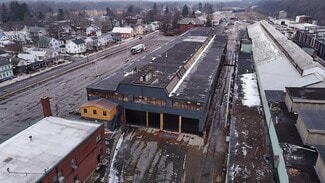 Plus de détails pour 417 N Arch St, Milton, PA - Bureau, Industriel à louer