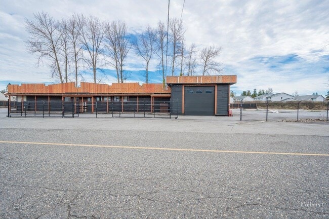 More details for 26899 & 26963 Old Yale Road – for Sale