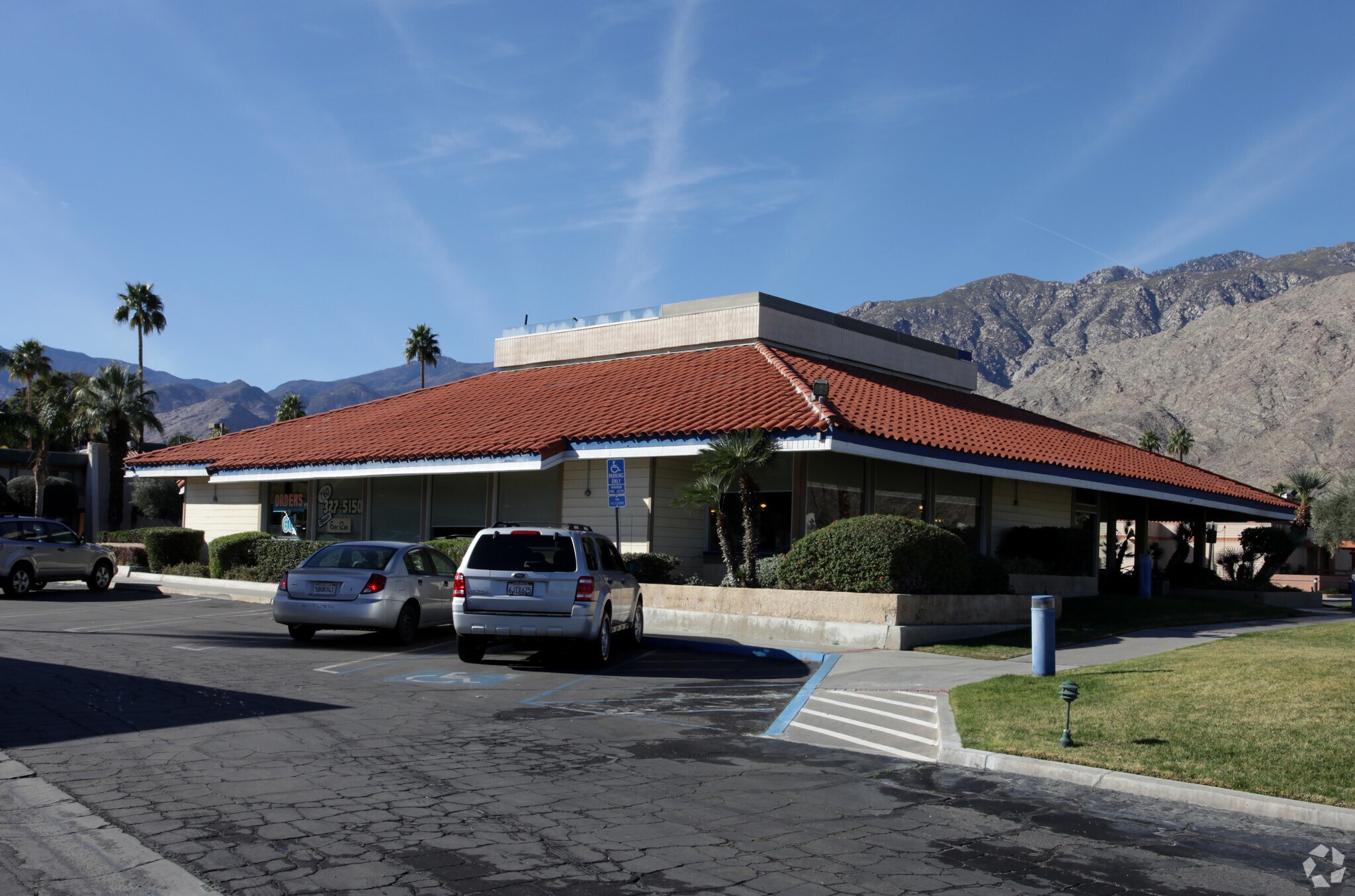 1243 E Palm Canyon Dr, Palm Springs, CA à vendre Photo principale- Image 1 de 18