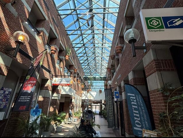 3700 Rue Du Campanile, Québec, QC for lease Building Photo- Image 1 of 1