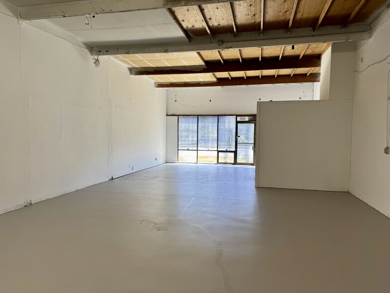 200 Valley Dr, Brisbane, CA à louer - Photo intérieure - Image 3 de 4